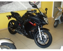 Yamaha FZ6R 2009