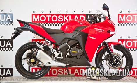 Спортивный мотоцикл G-MAX Racer 200 :: Описание 